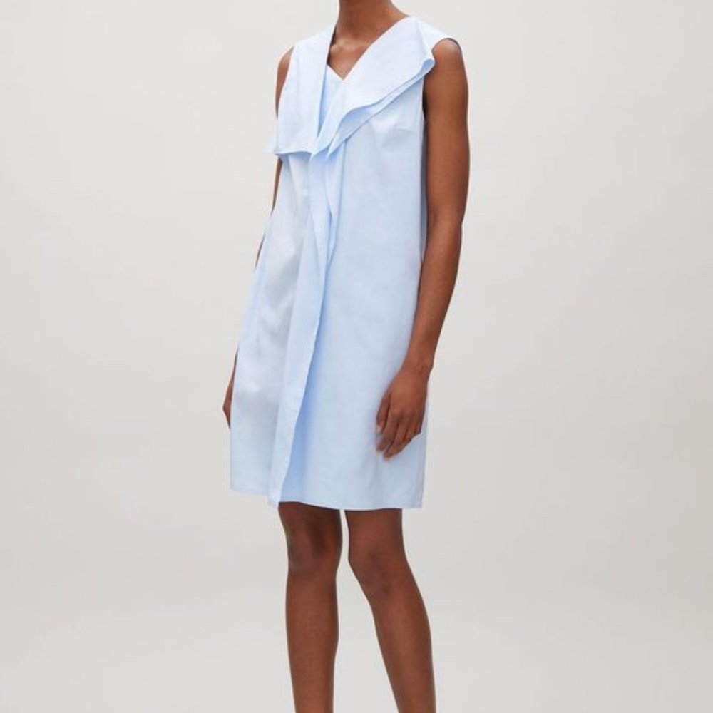 NWOT COS Women’s Sz 10 Medium Sky Blue Cotton Dress w/ Pleat Detail w/ Pockets